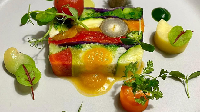 Akihisa Handa - メイン写真: