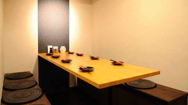 牡蠣小屋 水道橋 - メイン写真: