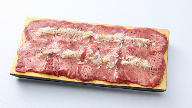 広島焼肉　肉屋のぶすけ紙屋町 - メイン写真: