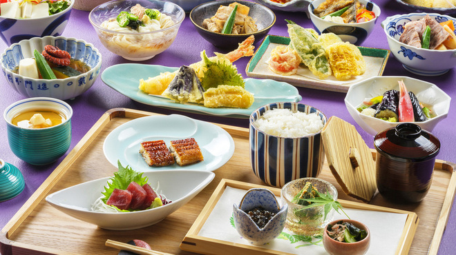 つのくに - 料理写真:新しいカタチの和食ランチ【尼の四季御膳】3,800円(6～8月)