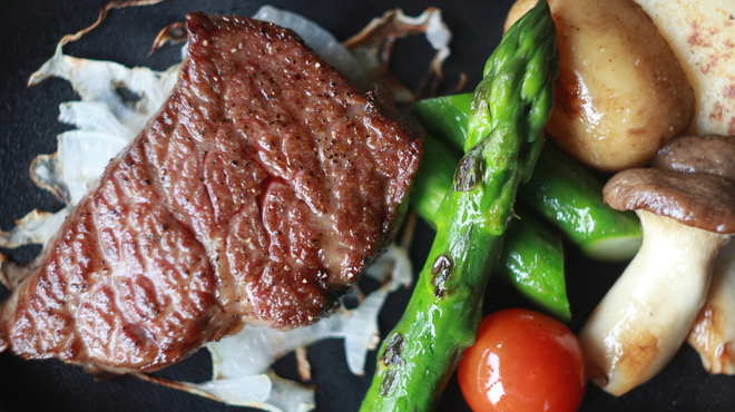 肉割烹 ベンケイ - 料理写真: