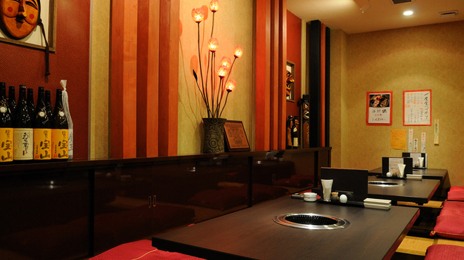 焼肉丸萬 - メイン写真: