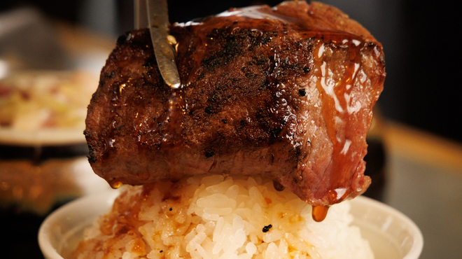 焼肉 チョモランマ - メイン写真: