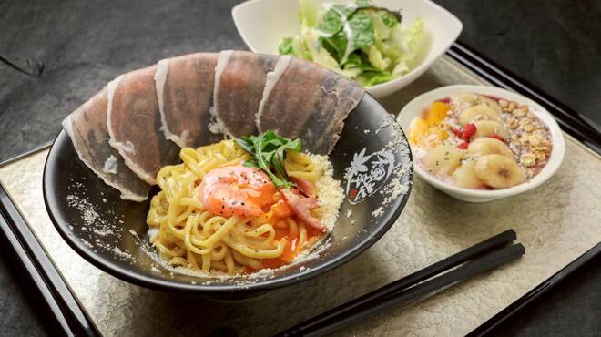 麺酒場 楓花亭 - メイン写真: