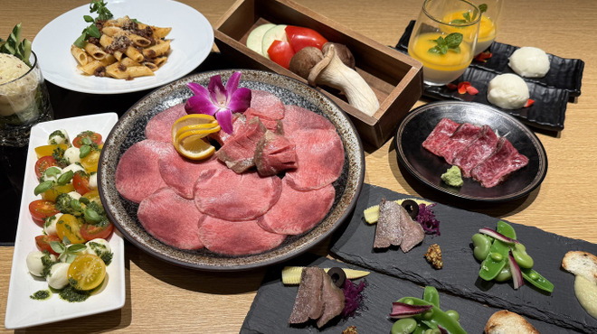仙台牛と牛たん 肉のいとう - 料理写真: