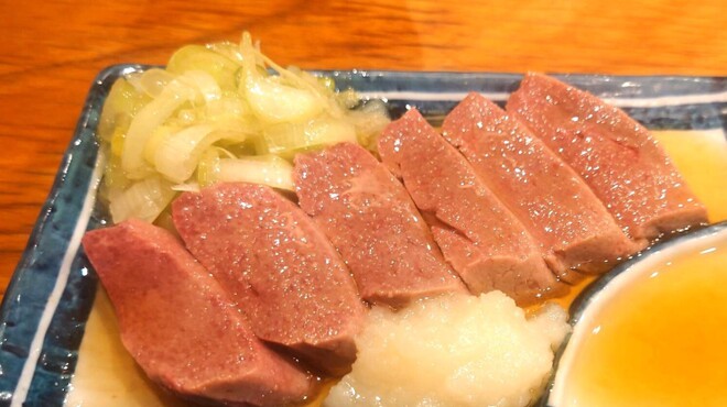 もつ焼き 新宿三丁目 ふじ屋 - メイン写真: