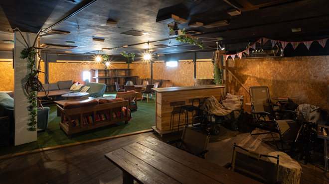 ストリート ベース キャンプ - メイン写真: