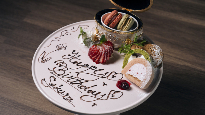 Wine restaurant The Attachment - メイン写真: