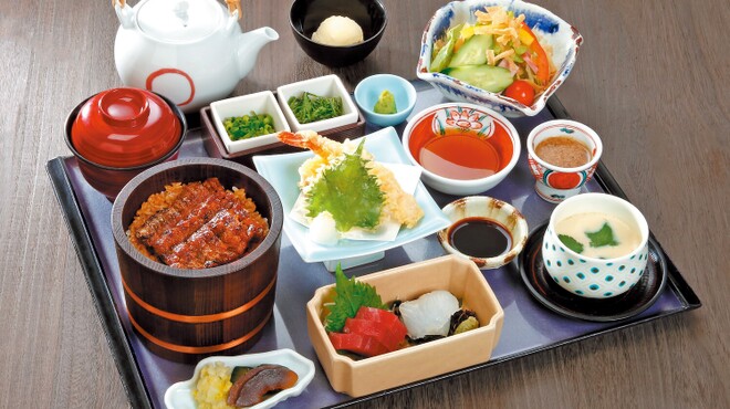 まるや本店 - 料理写真:はなやか御膳