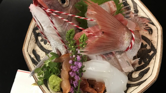 日本料理 風の音 - 料理写真:お祝い特別料理