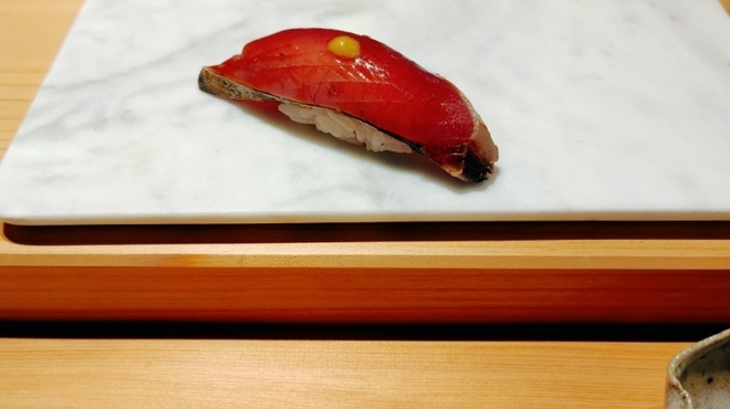 鮨 よし富 - 料理写真:藁焼きカツオ