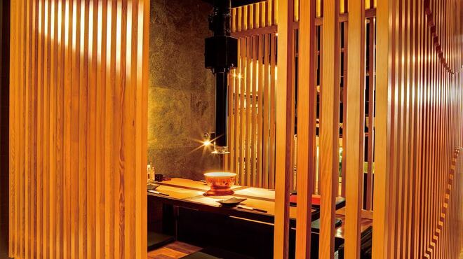 炭火焼肉 Bistro 山城牛 - メイン写真: