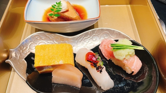 日本料理 華暦 - 料理写真: