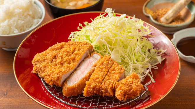 とんかつ 志賀 - メイン写真: