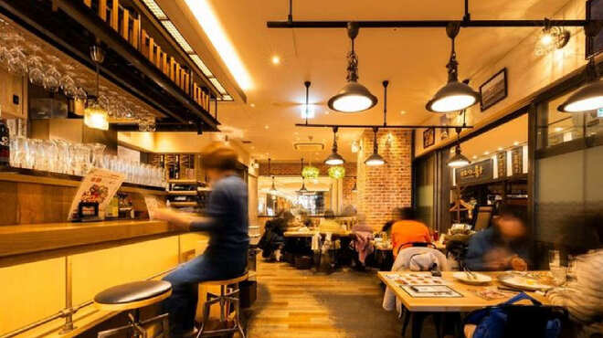 エイス シー オイスターバー - メイン写真: