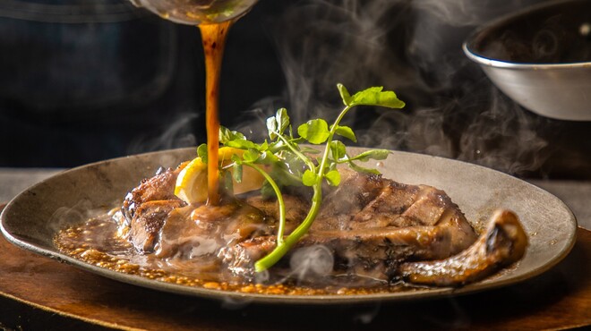 ベルサイユの豚 - メイン写真: