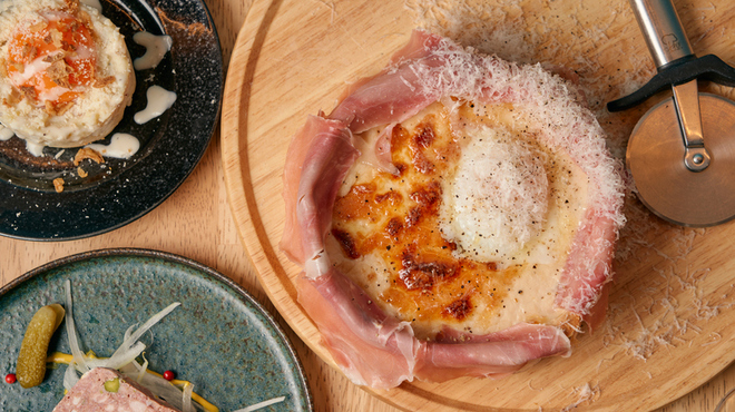 原価ビストロチーズプラス - メイン写真: