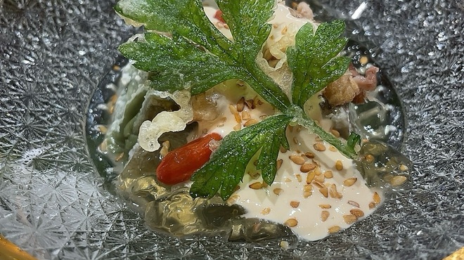 御所南 かまた - 料理写真:鯉の天ぷらと蓬の素揚げと蓬豆富