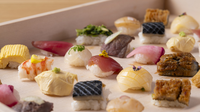 手毬寿司と京天ぷら くぼ田 - メイン写真: