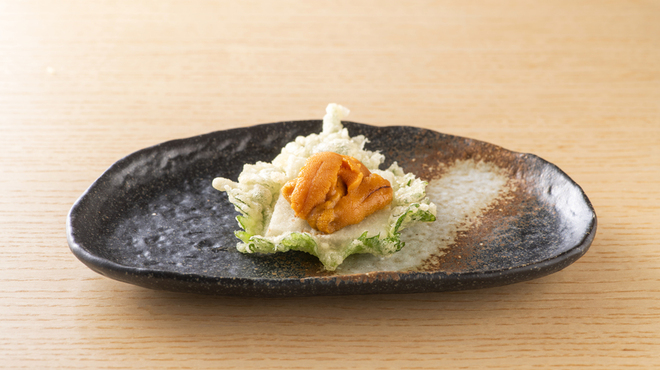 天㐂あらた - 料理写真:大葉ウニ乗せ