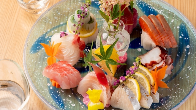 地鶏とお酒×完全個室 鳥心はなれ - メイン写真: