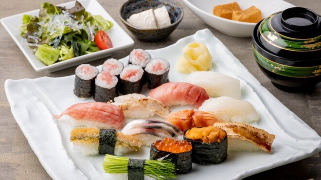 すし 堺 - 料理写真: