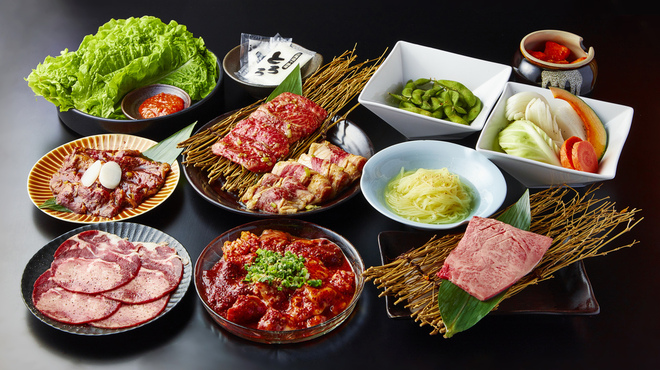 かごしま焼肉ホルモン すだく - メイン写真: