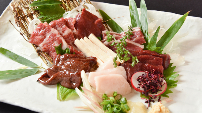 大人の隠れ家個室 馬肉ダイニング あさひ商店 - メイン写真: