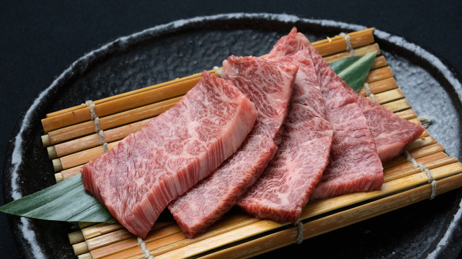 焼肉龍王館 - メイン写真:
