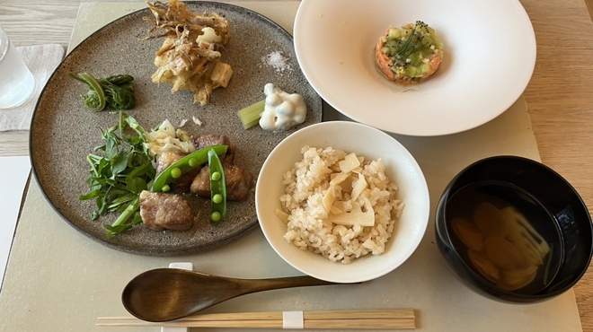 エヴァム・エヴァ・ヤマナシ・アジ - 料理写真: