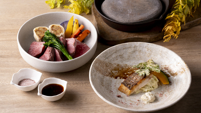 DINING & BAR LAVAROCK - メイン写真: