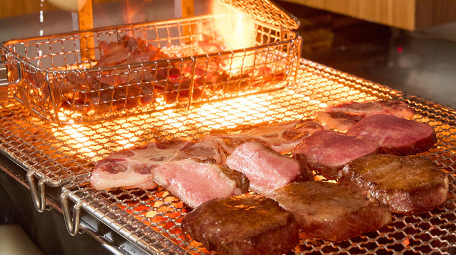 酒場ムギワラ - メイン写真: