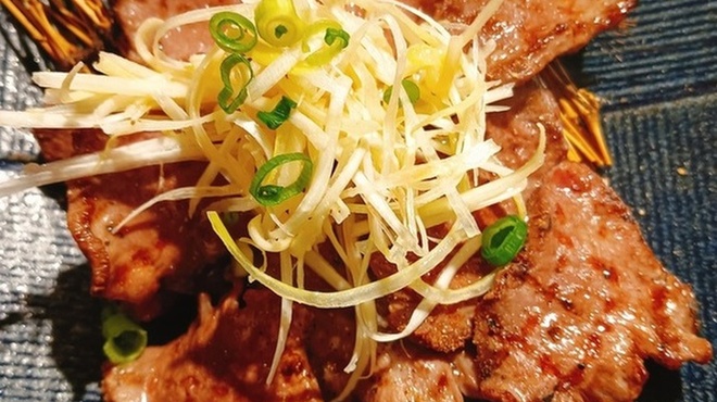 炭焼き牛タン酒場　ウシカイ - メイン写真: