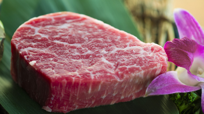 隠れ家焼肉 ニクノトリコ 六本木 - メイン写真: