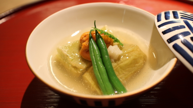 日本料理 新 - 料理写真:枝豆豆腐となすのあんかけ