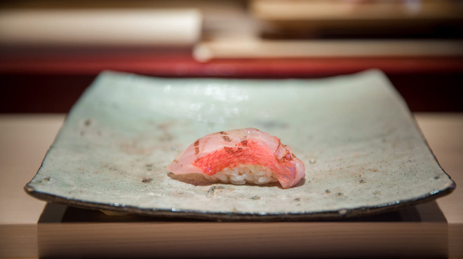 神戸・鮨かねさか - 料理写真: