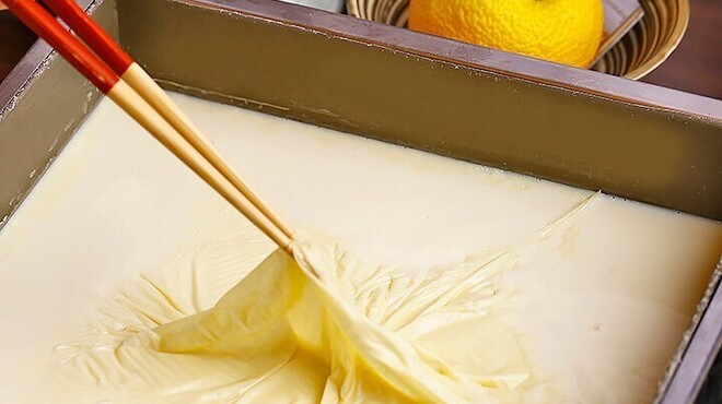 梅の花 - メイン写真: