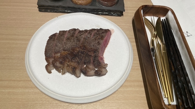 炅 - 料理写真:客室にて　酒のアテに