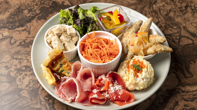 CAFE&BAR FeRna - メイン写真: