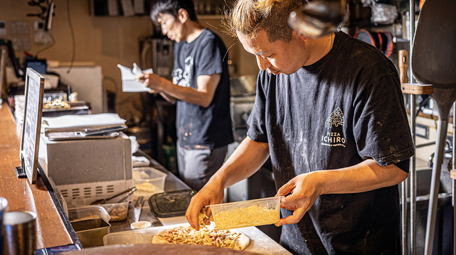 PIZZA 一郎 - メイン写真: