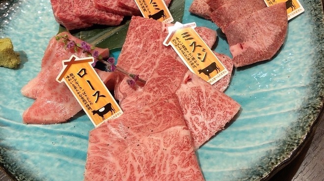 焼処 大山どり・鍋  ゆきひら - メイン写真: