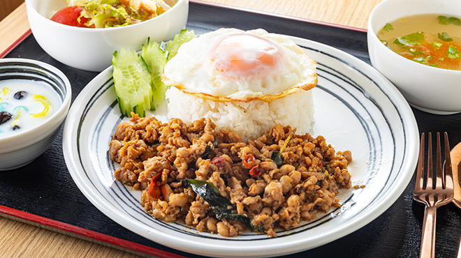 タイ料理居酒屋 バンコクザップ - メイン写真: