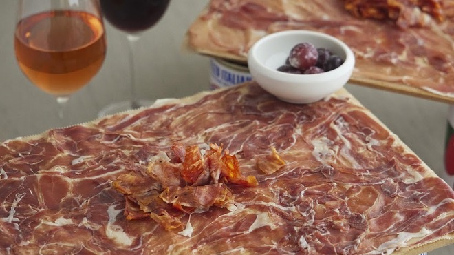 ワインの酒場。ディプント - メイン写真: