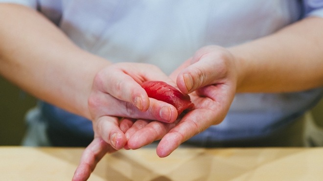 すしさとる - メイン写真: