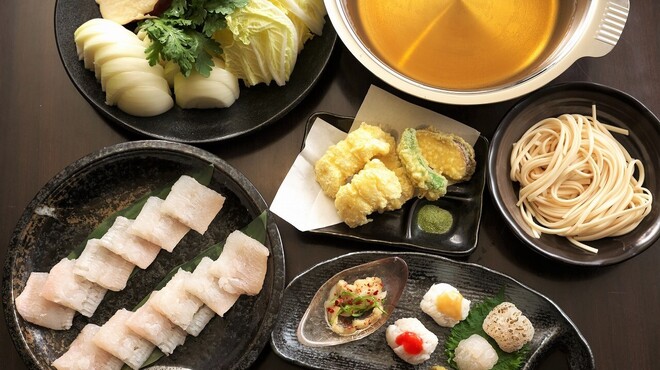 泳ぎとらふぐ料理　ふぐ清 - メイン写真: