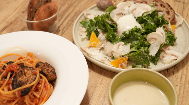 ジュウニブンベーカリーカフェ - メイン写真: