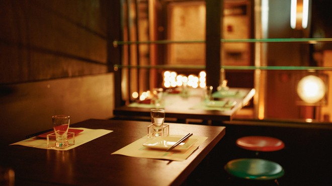 えびと馬肉と日本酒の居酒屋 - メイン写真: