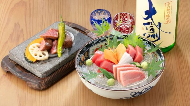 マグロ 日本酒 光蔵 - メイン写真: