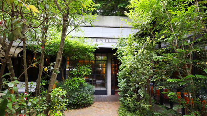 GENTLE Sushi Bar - メイン写真: