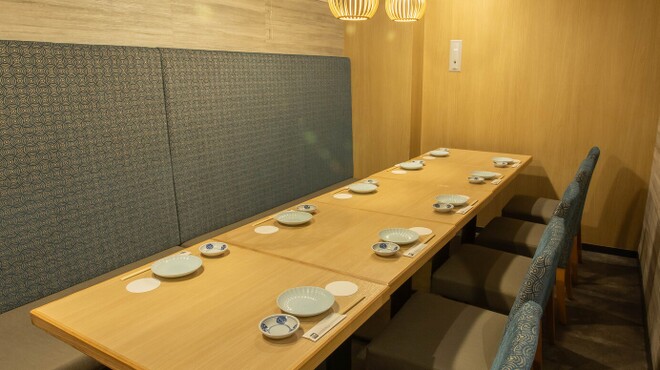 全席個室 鮨と酒日和 ととうお - メイン写真: